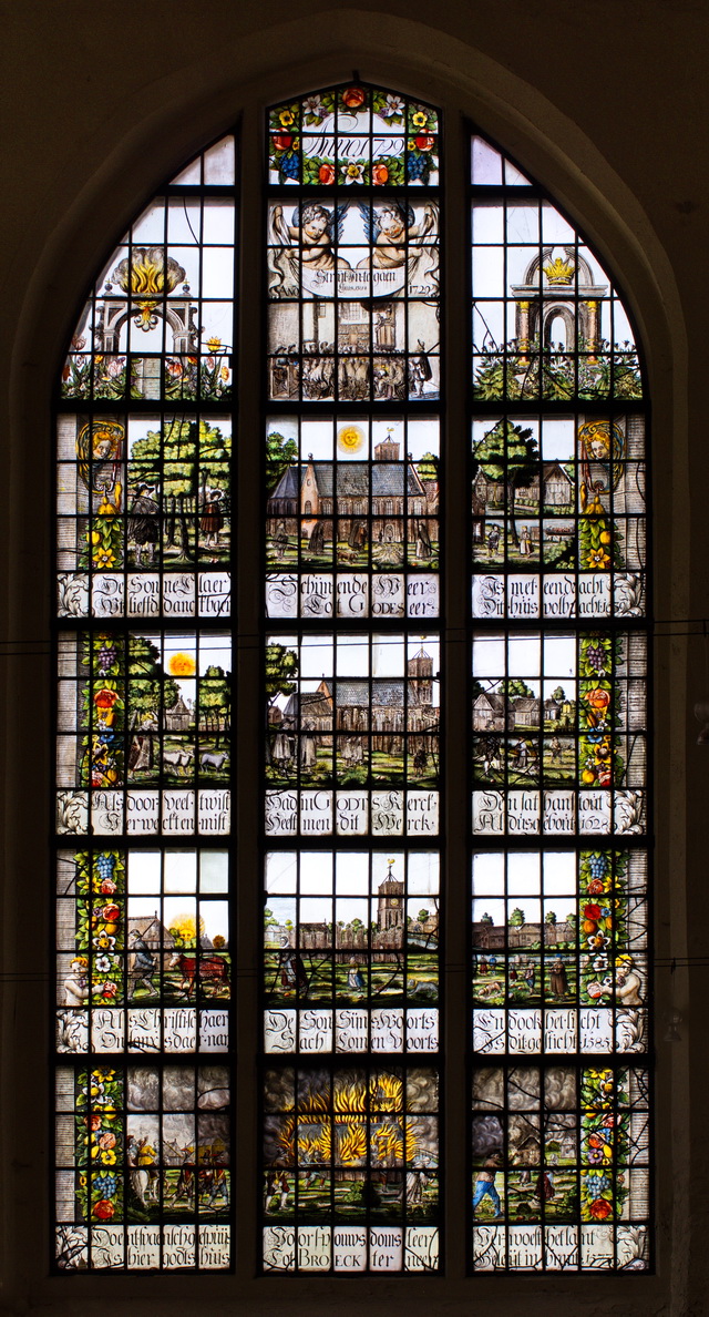 Kerkraam Broek in Waterland